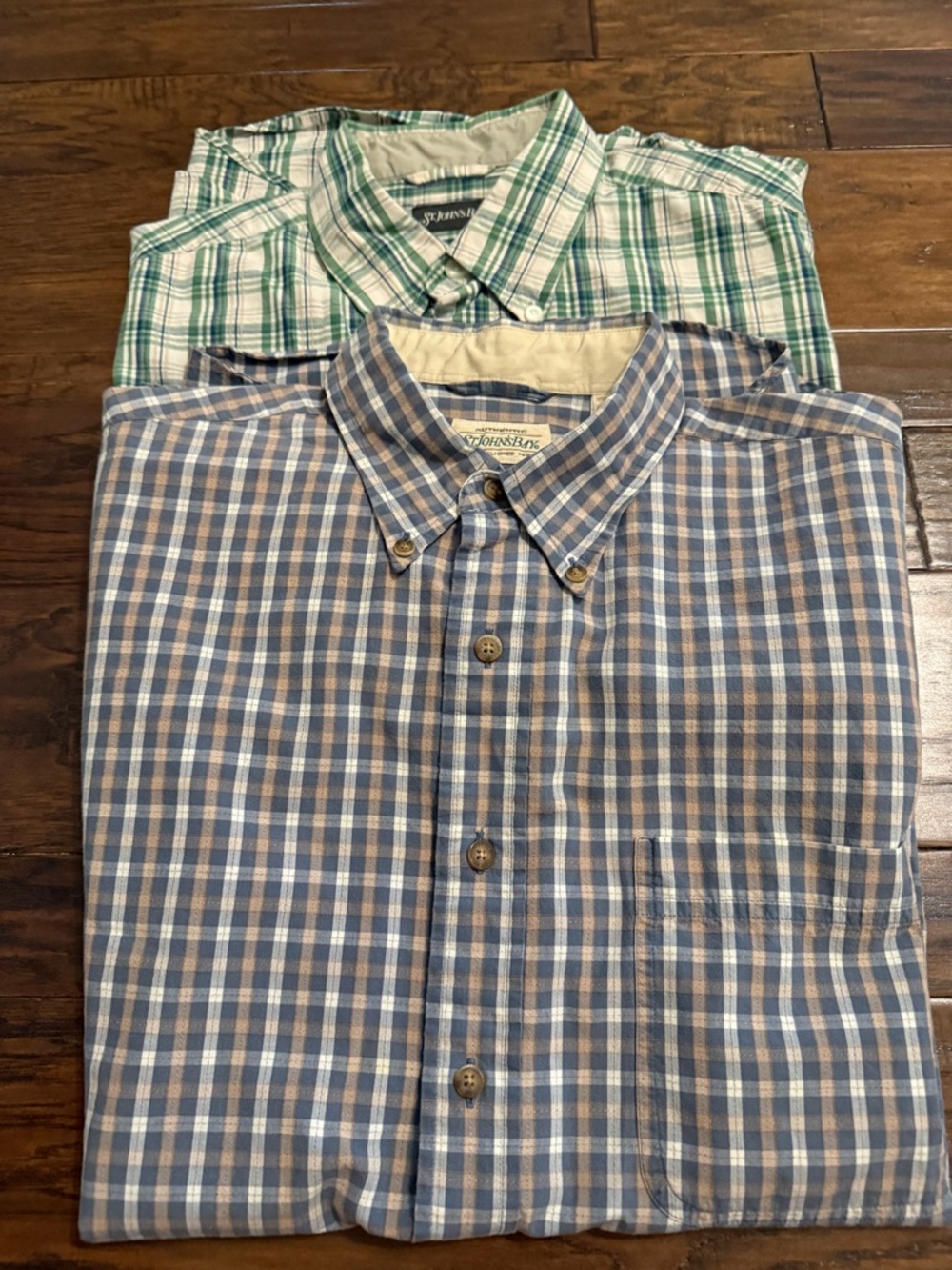 ST. john's Bay men shirt M